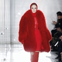 الفرو الملّون... اتبعيه حتماً!