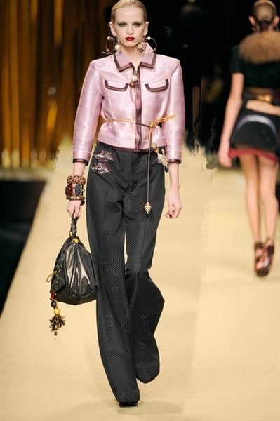 مجموعة ربيع وصيف ٢٠٠٩ من لويس فويتون Louis Vuitton 