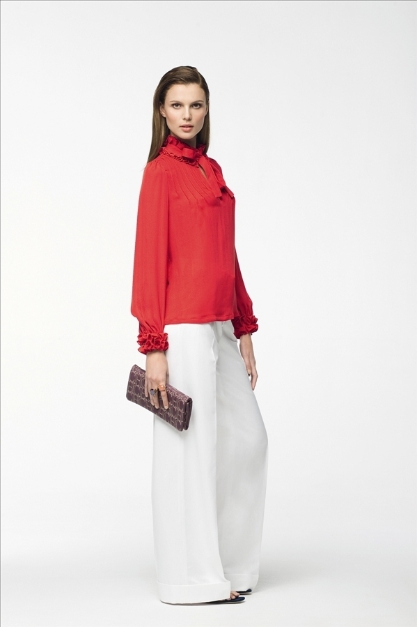 مجموعة ربيع/صيف ٢٠٠٩ من «كارولينا هيريرا»