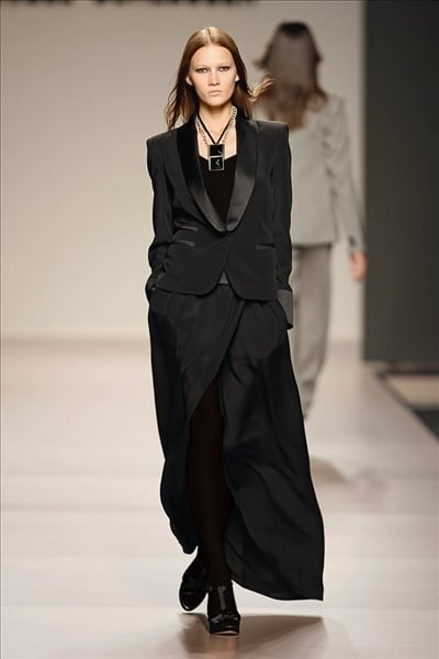 أزياء Angel Schlesser للربيع والصيف