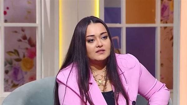 راندا البحيري تكشف سبب ظهورها بوزن زائد