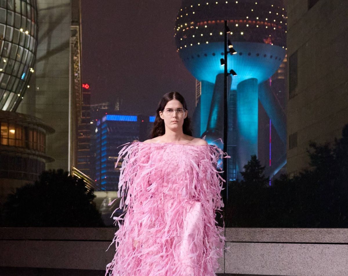 BALENCIAGA بالنسياغا ربيع 25