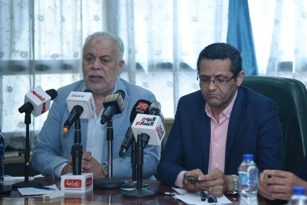 جنازات الفنانين تثير ضجة في مصر.. والنقابة تحسم الجدل