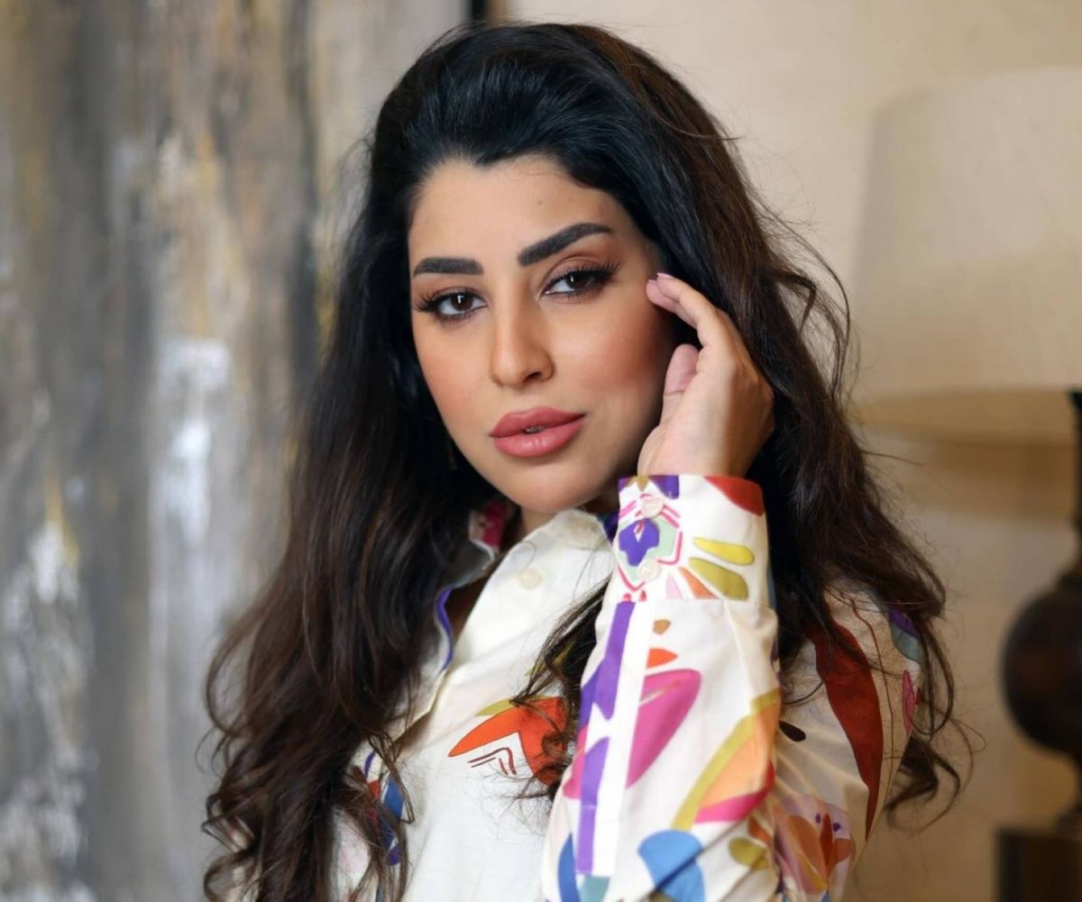 بالفيديو والصور - آيتن عامر تلفت الأنظار بنحافتها وقوامها الممشوق