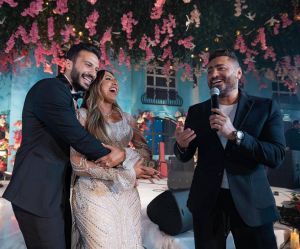 بالفيديو والصور - موقف طريف بين تامر حسني وهنا الزاهد في حفل زفاف لينة الطهطاوي
