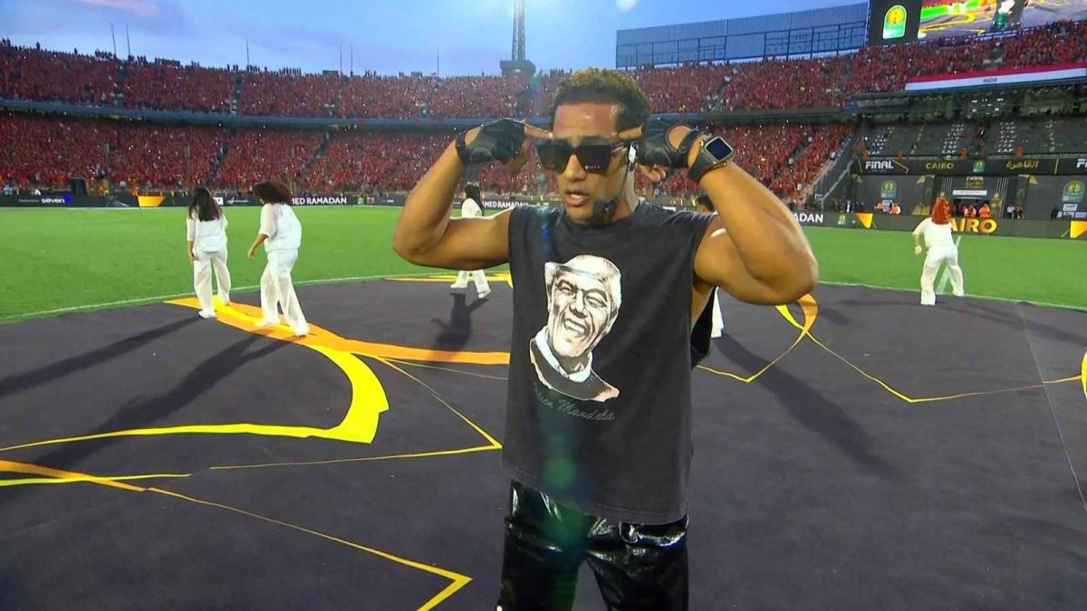 بالفيديو - محمد رمضان يقدم عرضاً حماسياً في ختام بطولة إفريقيا