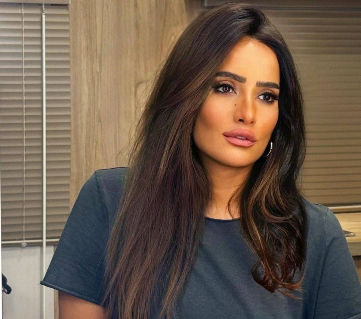 بالفيديو - زينة تقلّد 