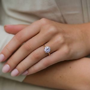 دليل شامل لاختيار خاتم الزواج المثالي