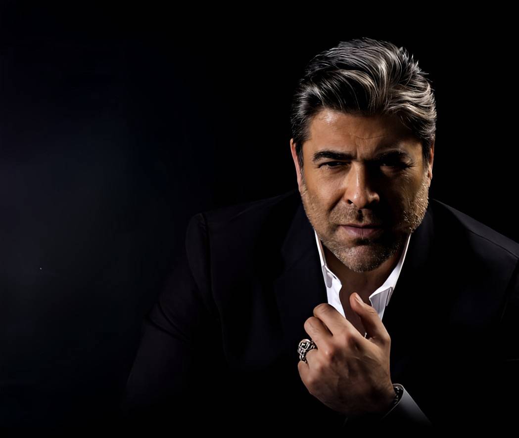 ابنة وائل كفوري في ظهور نادر مع والدتها في سن الثامنة