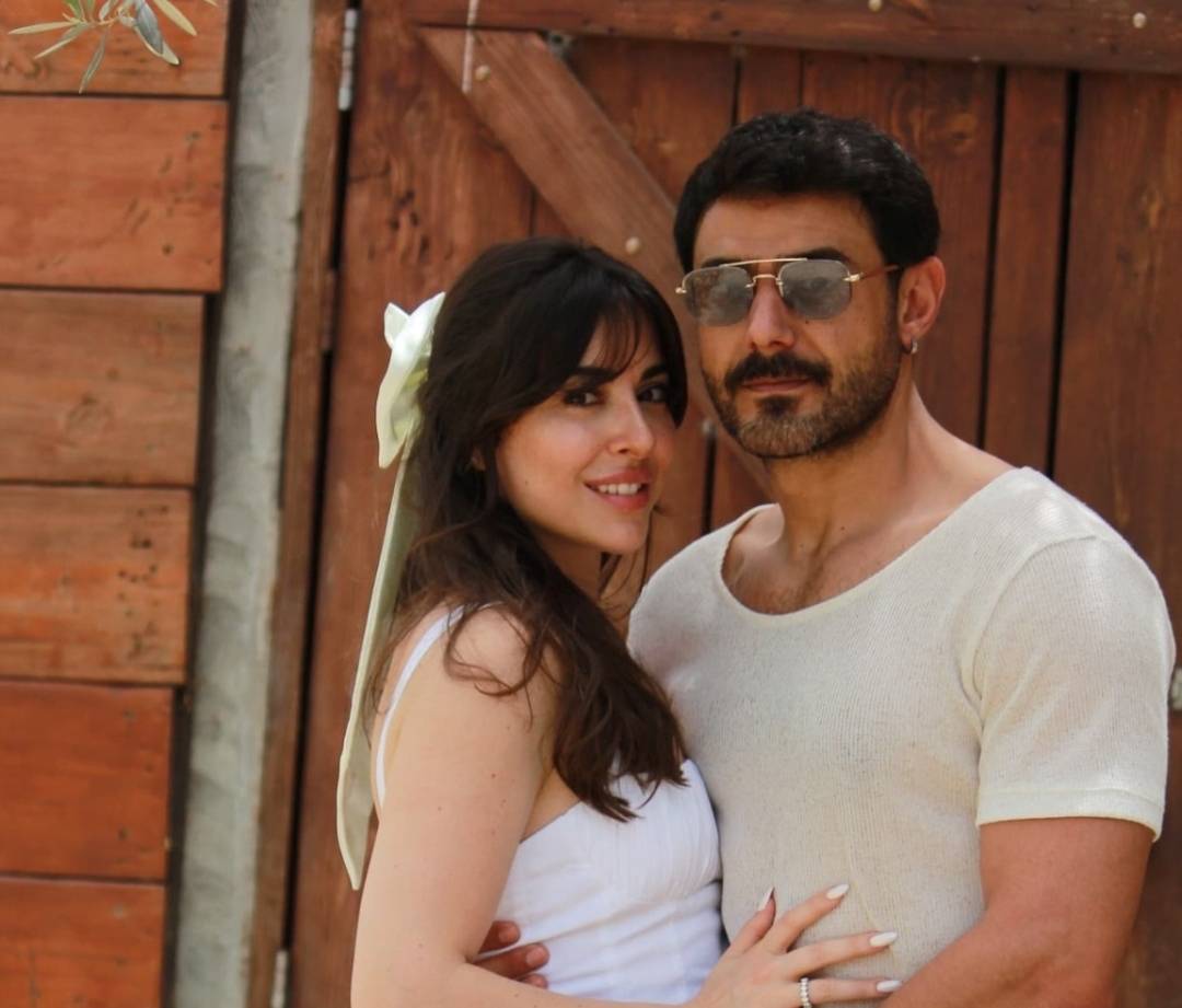 مفاجأة لطيفة لسارة أبي كنعان ووسام فارس قبل زفافهما