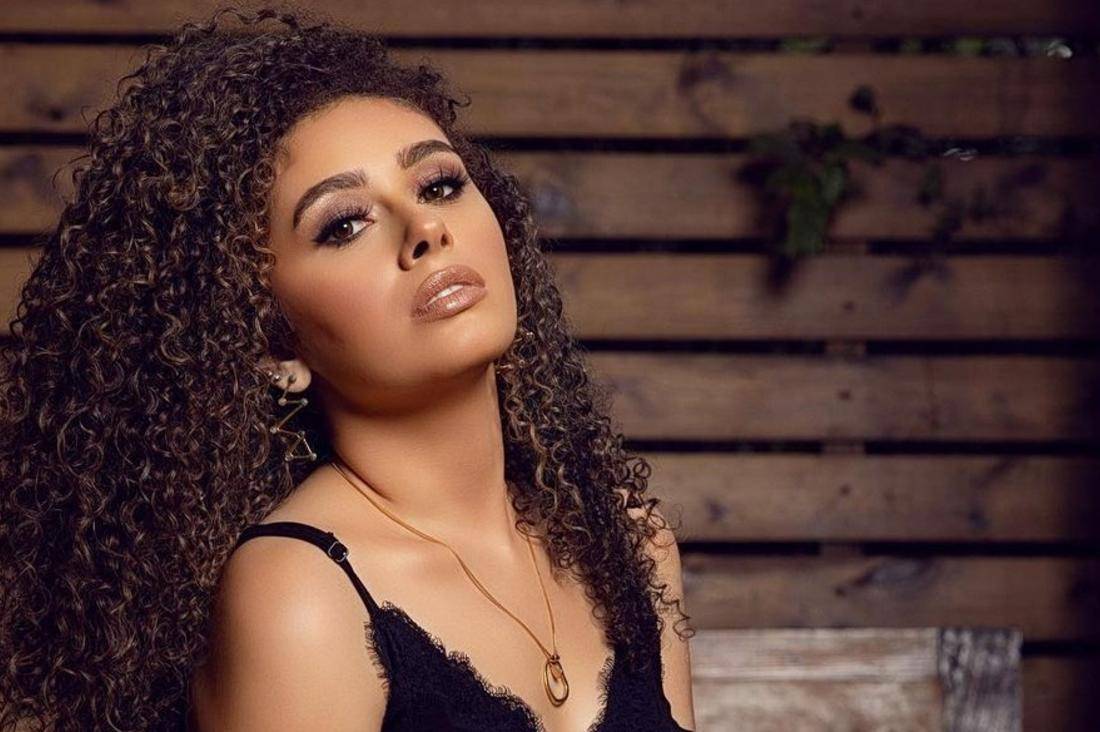 بالفيديو - ريم أحمد تتذكر والدتها الراحلة بالدعاء