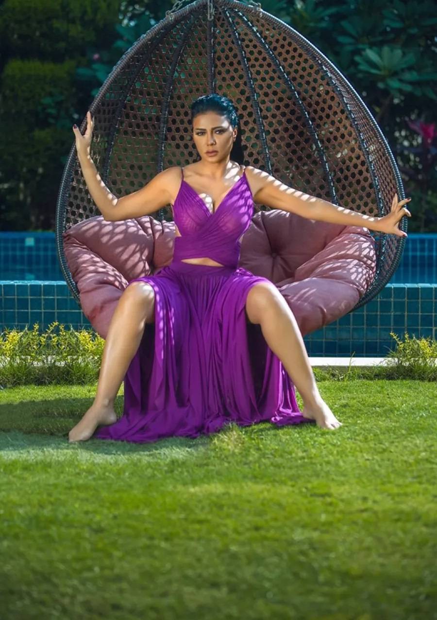 بوستر مفبرك لرانيا يوسف يثير أزمة... ونقابة الممثلين تتدخل