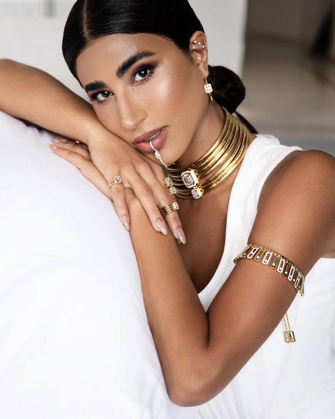 ليلى عبد الله تتجاهل الضجة حول علاقتها بجو جوناس بهذه الصور