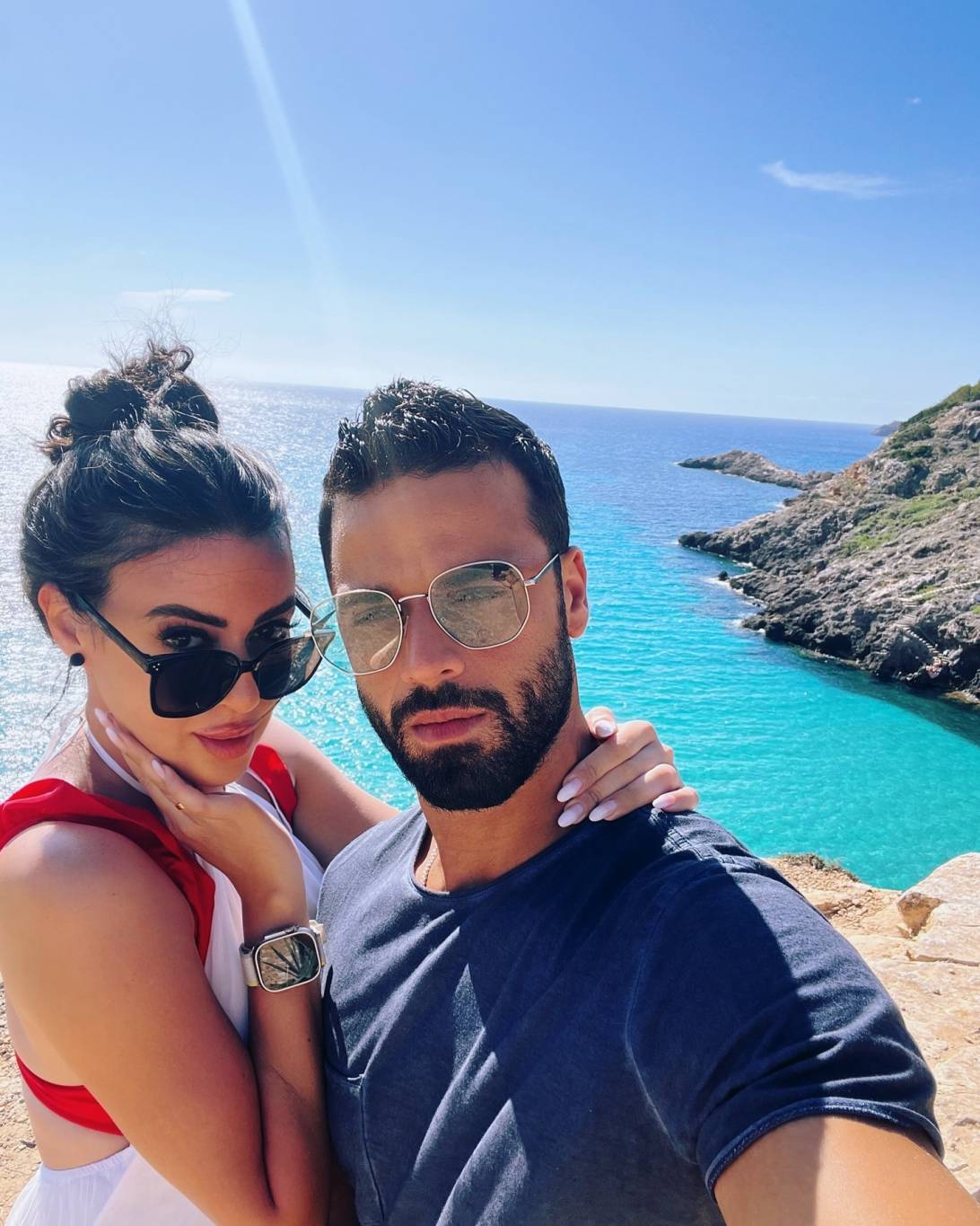 بالصور - ميرنا نور الدين تحتفل بالذكرى الأولى لزواجها في أجواء رومانسية