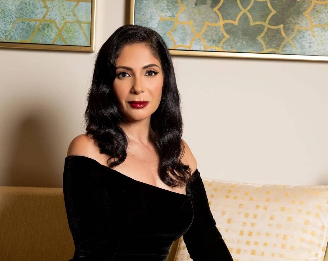 منى زكي تتنازل عن دعوى اتّهامها ليوتيوبر بسبّها