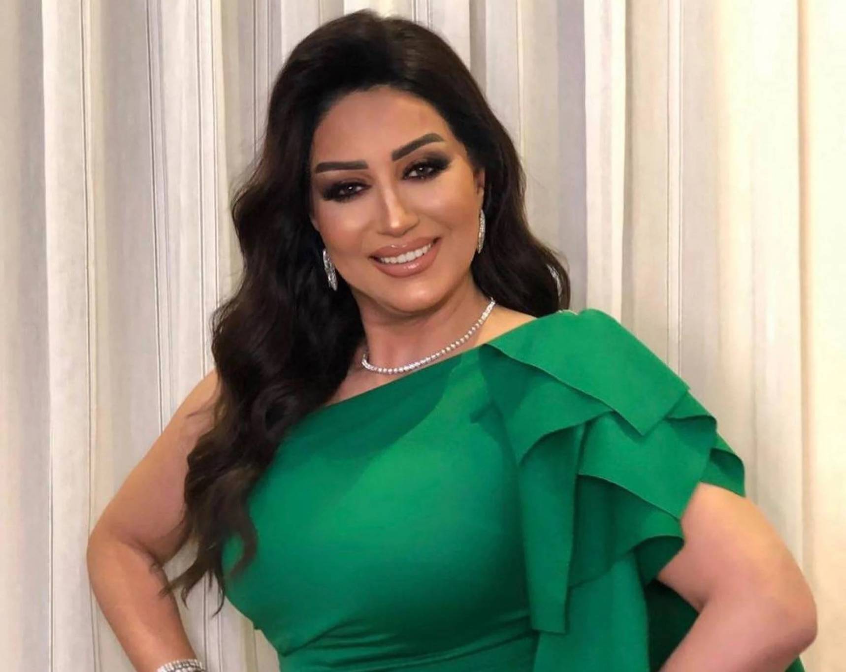 وفاء عامر