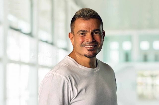 بعد صفعه معجب أول بلاغ رسمي ضد عمرو دياب