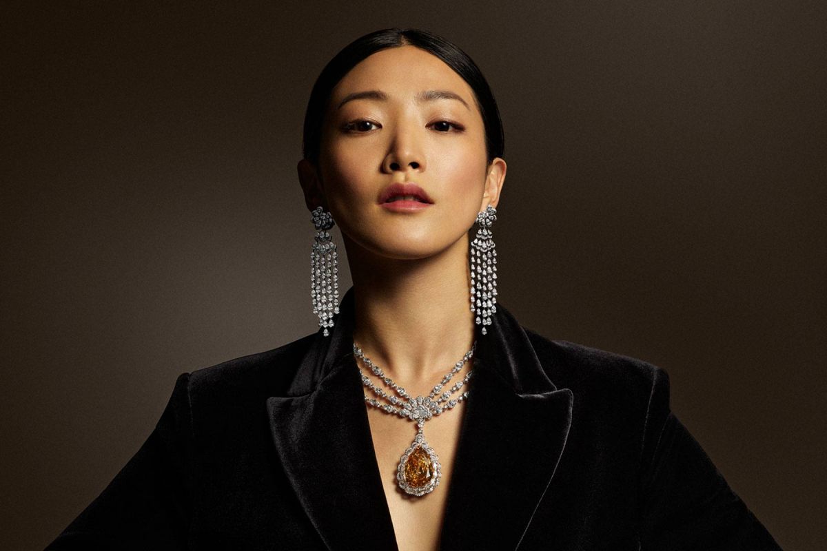 Vibrant Gemstones مجوهرات أيقونية من الأحجار المشرقة