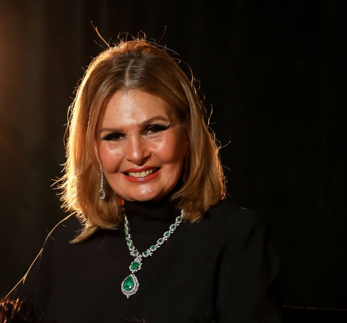 بالفيديو - يسرا تنتقد تصريحات فنانات حول تضحياتهن في سبيل الفن