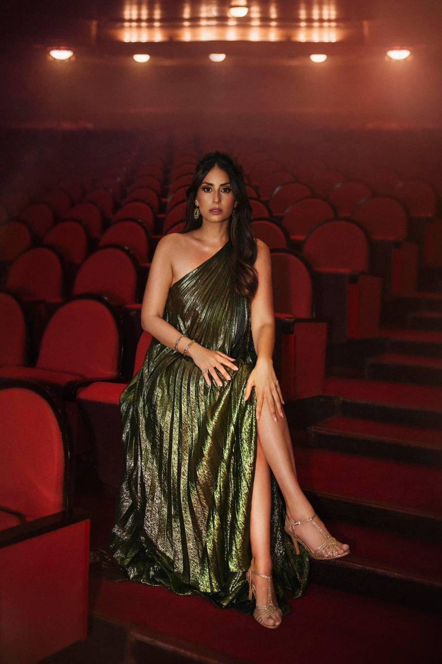 هبة طوجي نجمة افتتاح 