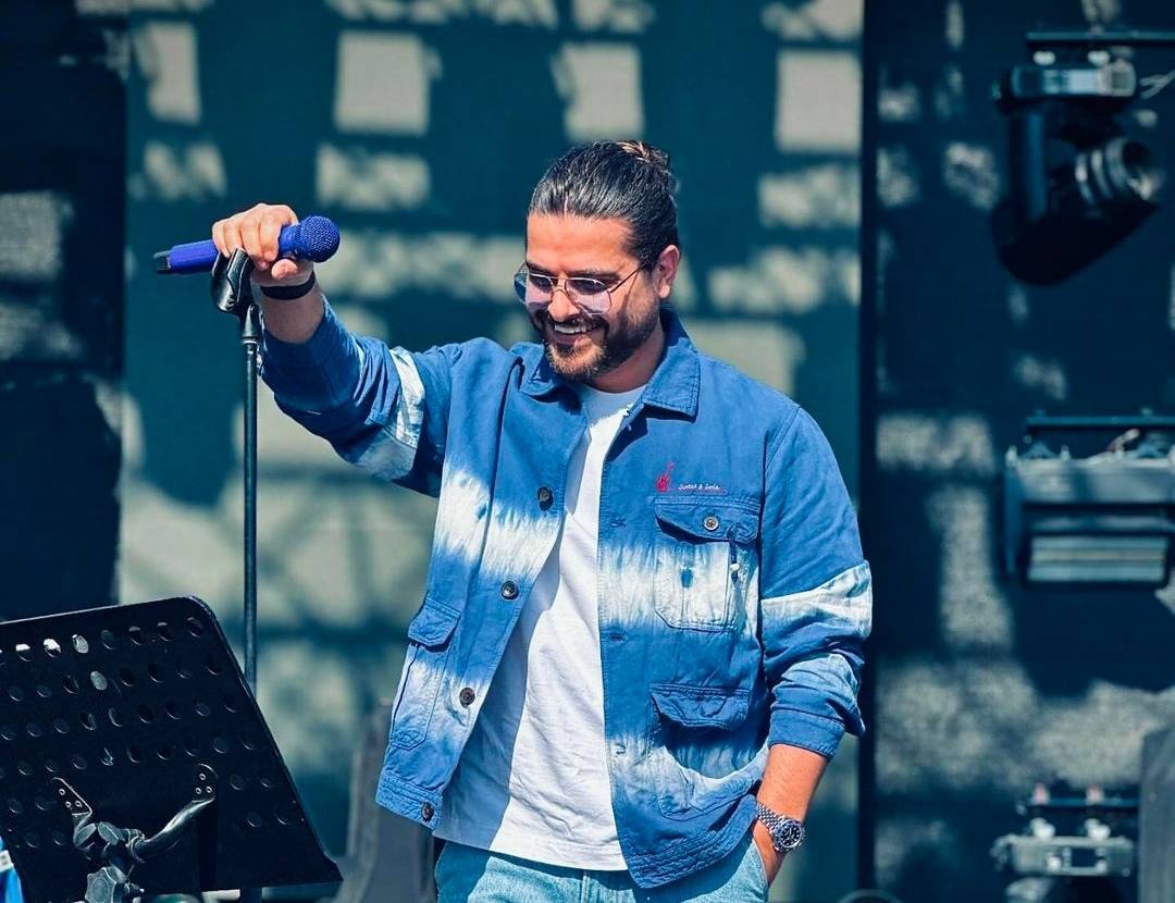 ناصيف زيتون يتصدّر 