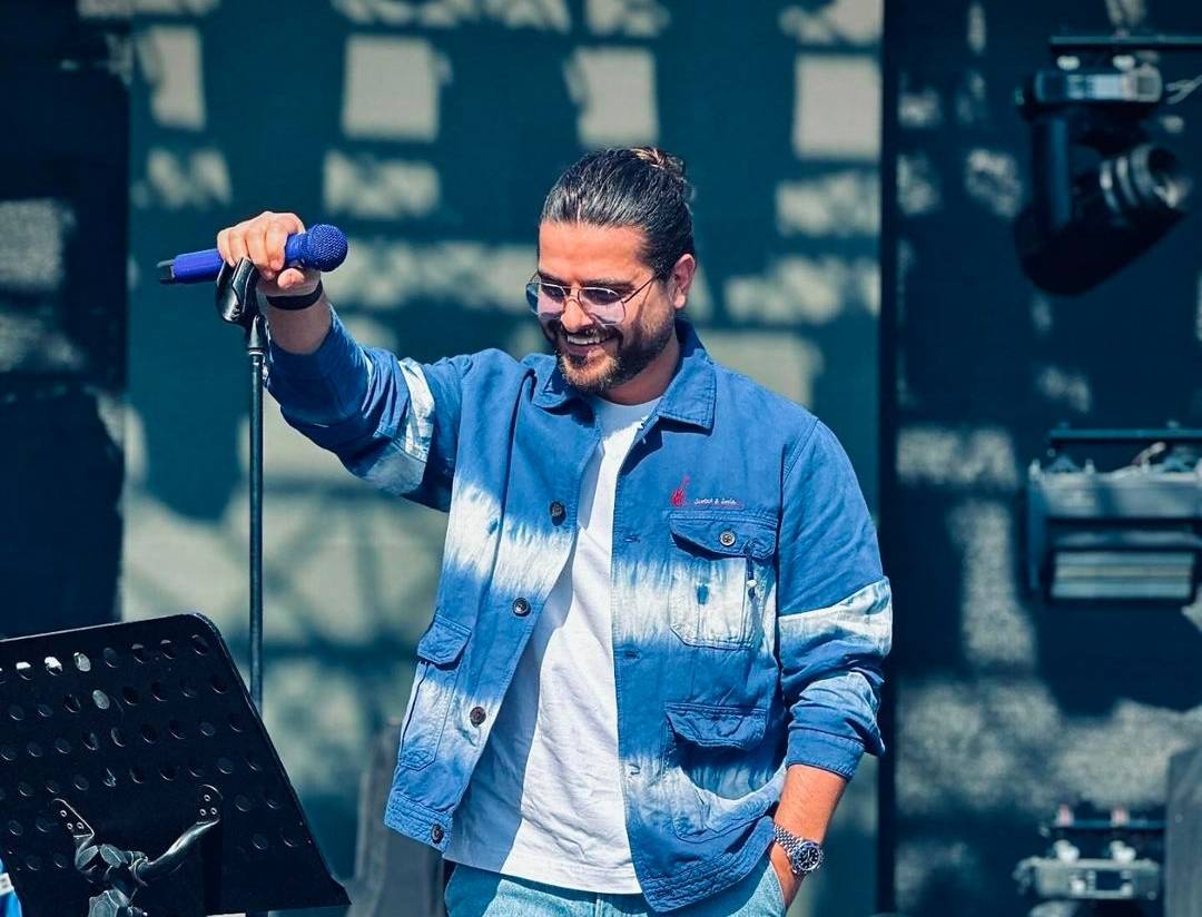 ناصيف زيتون إلى القفص الذهبي قريباً