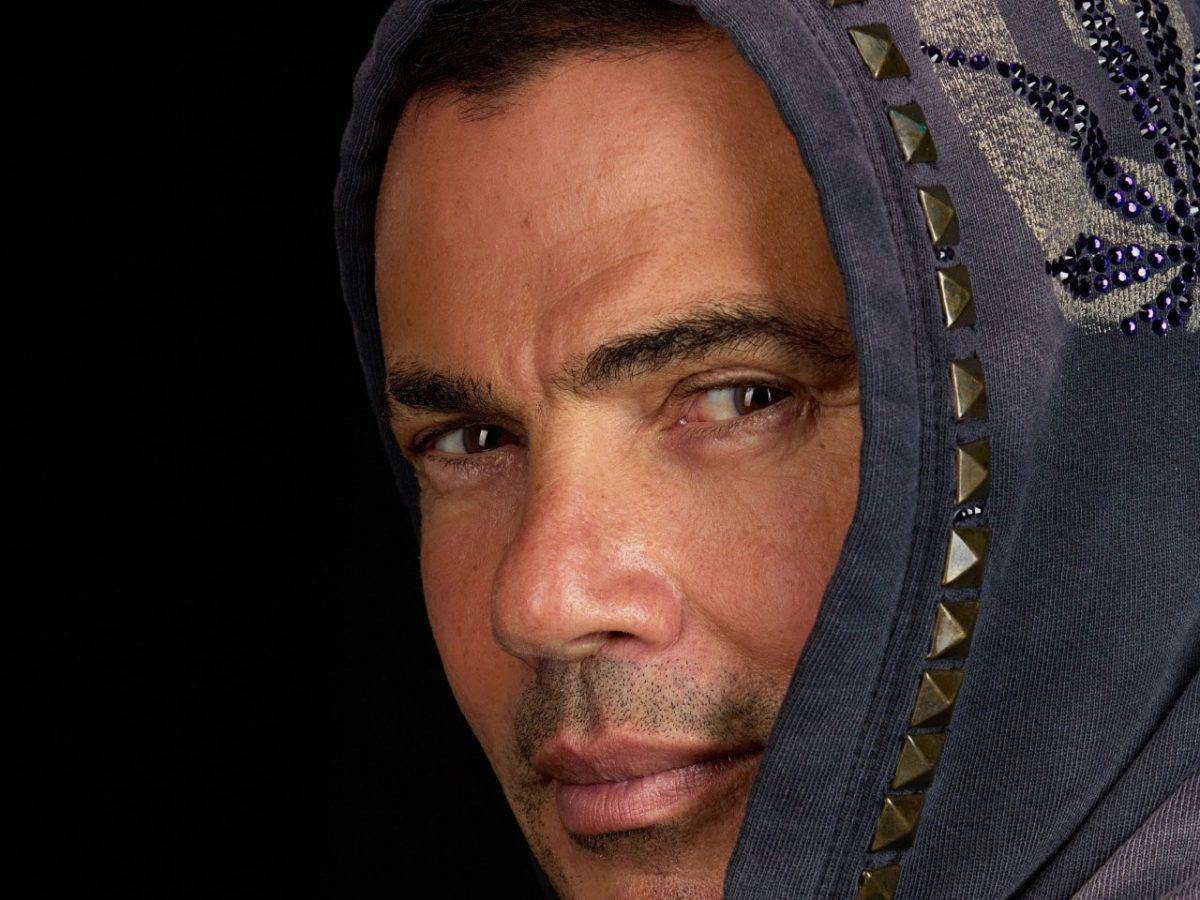 اتّهام عمرو دياب بـ