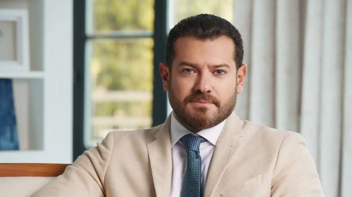 بالفيديو - عمرو يوسف يكشف تفاصيل بداياته الفنية وأسرار جديدة عن حياته الشخصية