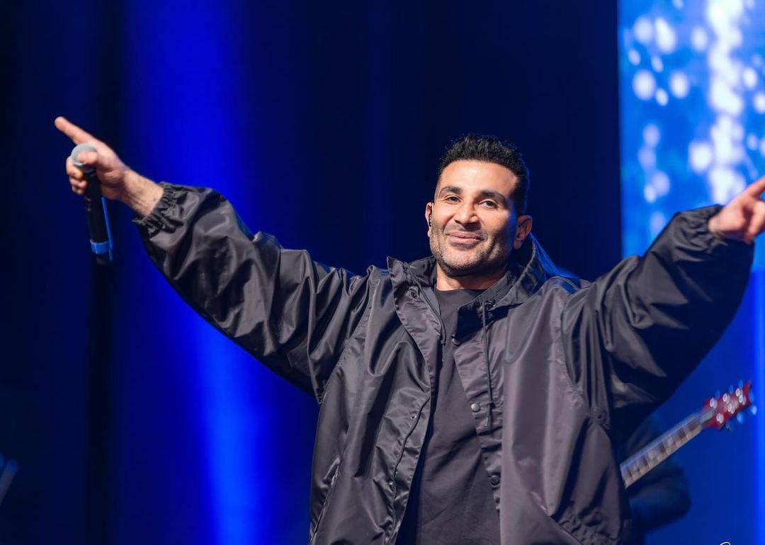 أحمد سعد مع نجم عالمي في حفل بالساحل الشمالي