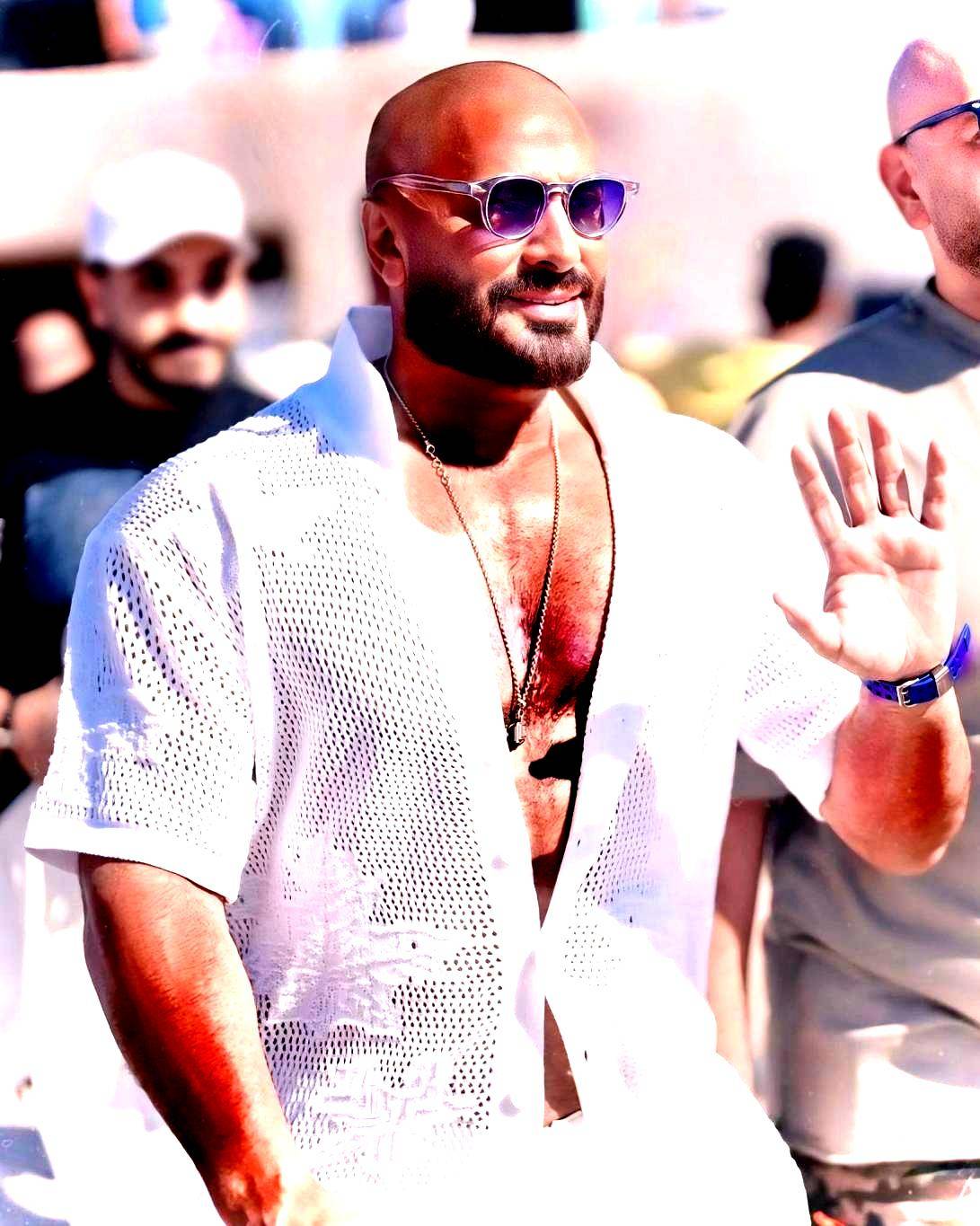 تامر حسني يردّ على تصريحات خالد الصاوي