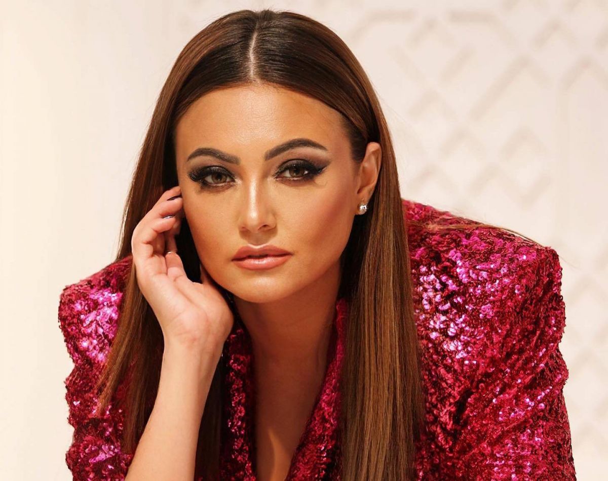 بشرى تنفي اعتزالها الفن بطريقتها الخاصة