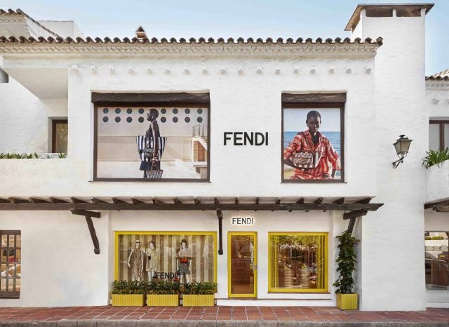 FENDI تحتفل بالصيف باستحواذها على LA PLAZA AT PUENTE ROMANO BEACH RESORT