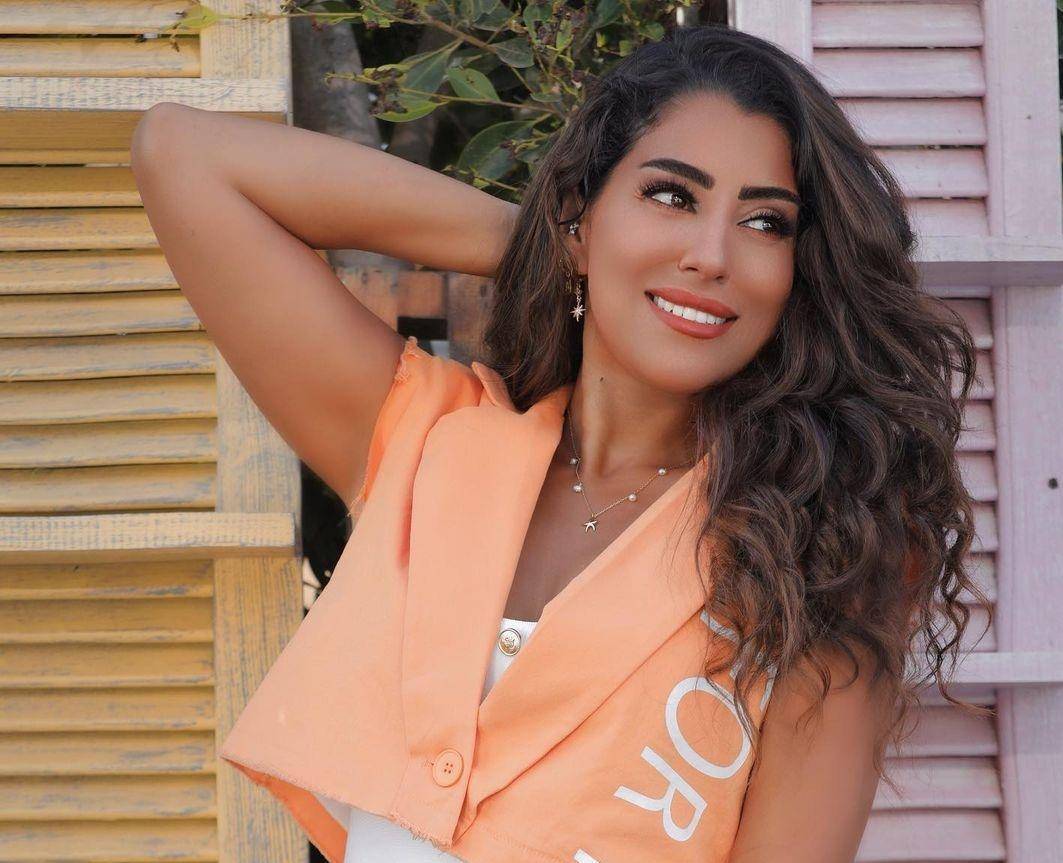 بالفيديو - آيتن عامر ترقص على صوت آمال ماهر في 