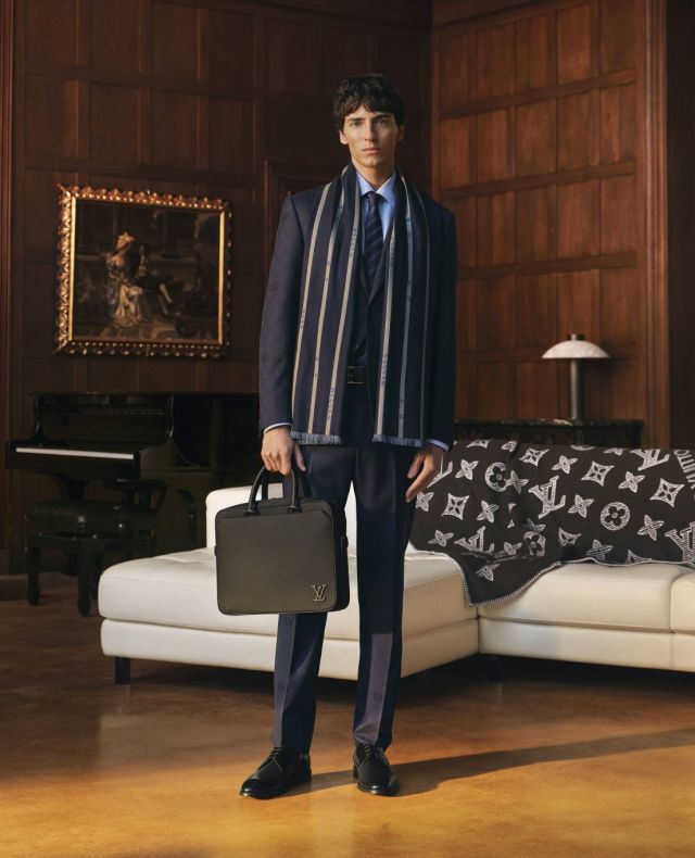 LV NEW FORMAL SPRING SUMMER 2025 LOOK 5