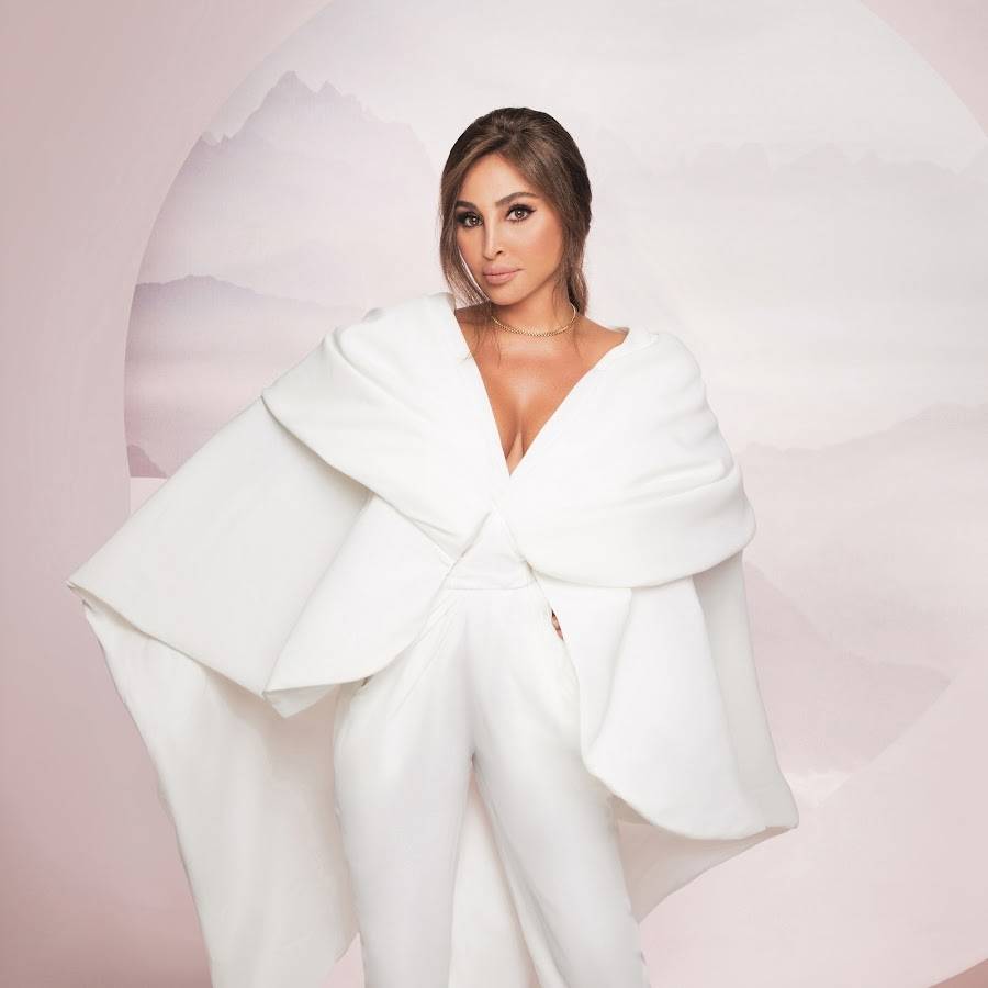 إليسا: أنهيتُ علاقتي برجل بعدما اكتشفت أنه متزوّج