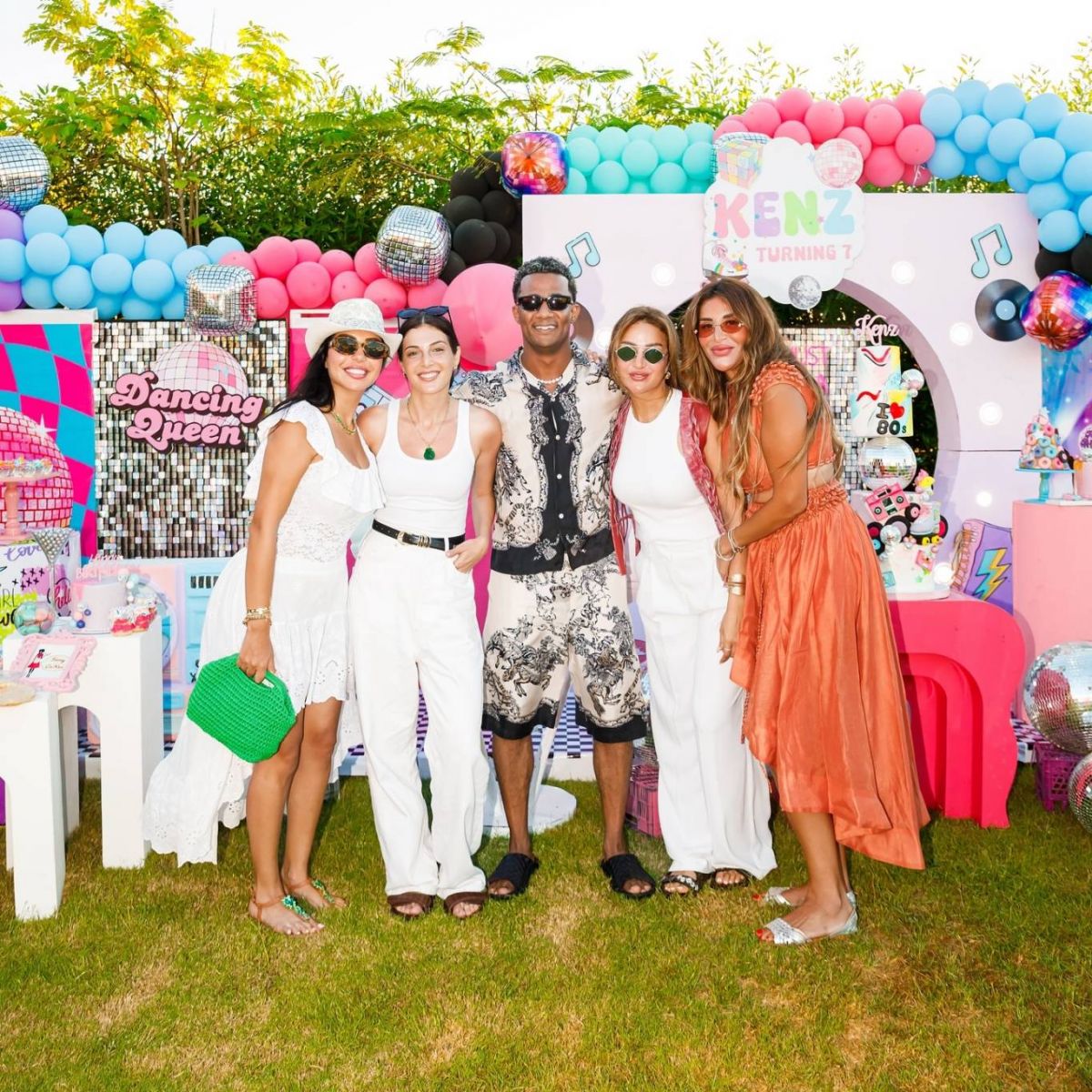 بالصور - زينة تشارك محمد رمضان احتفاله بيوم ميلاد ابنته