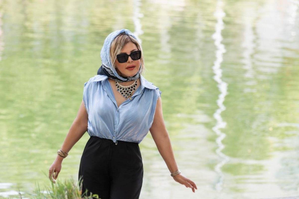 فلّة الجزائرية تتجه إلى الانتحار بعد انسحابها من الفن