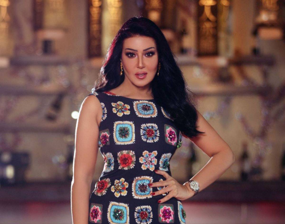 سمية الخشاب تثير الجدل مجدّداً برسالة لهؤلاء