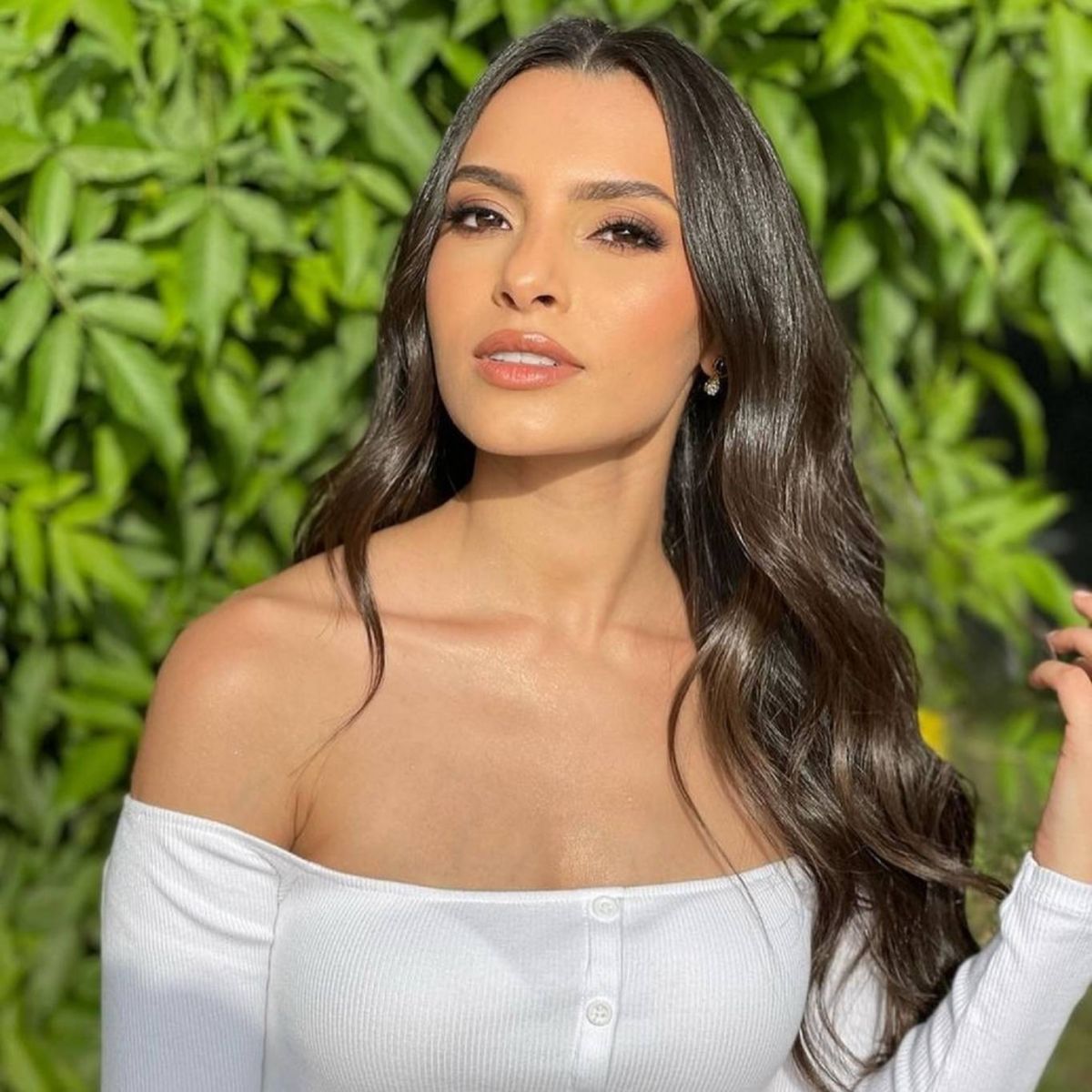 بالفيديو - كارمن سليمان تفاجئ أحد متابعيها في حفل زفافه