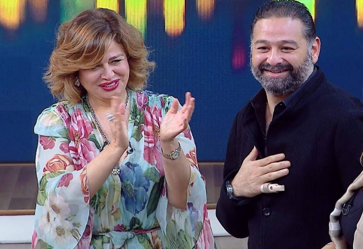 بالفيديو - أمير يفجر مفاجأة عن معاناته بسبب شقيقته إلهام شاهين