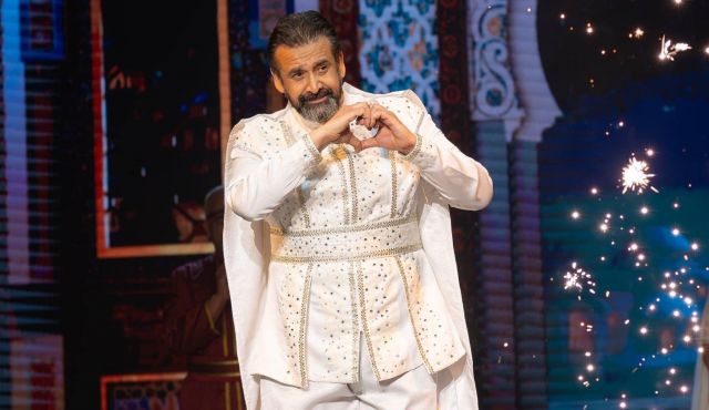 كريم عبد العزيز في 