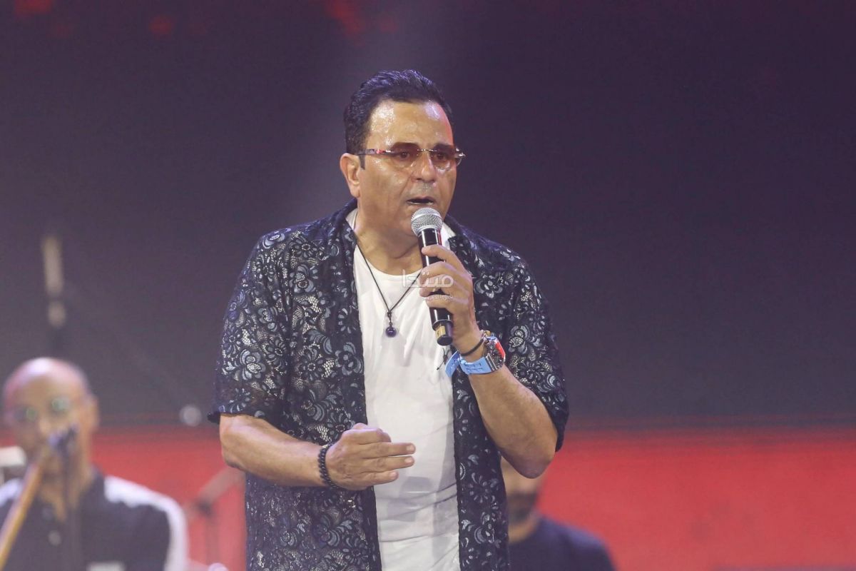 محمد فؤاد يثير الجدل بما قاله عن سبب إصابته بالعصب السابع