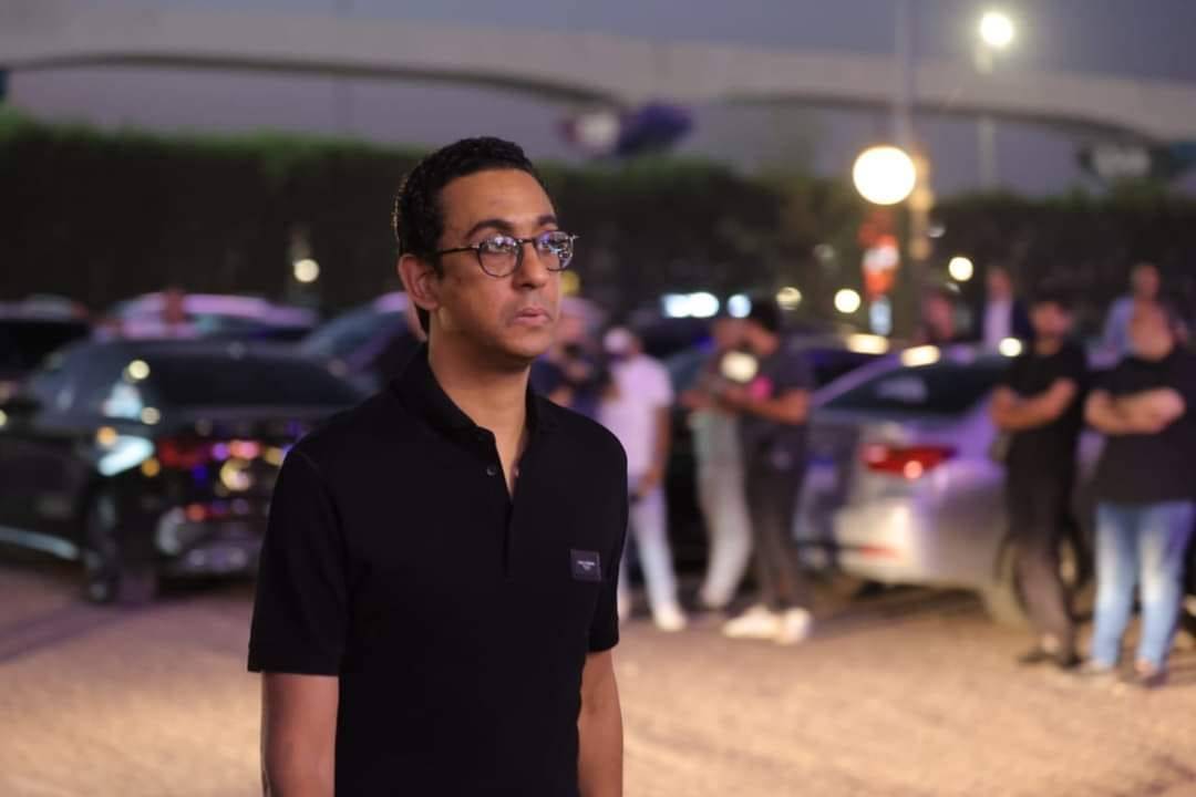مروان حامد لحظة وصوله العزاء مروان حامد لحظة وصوله العزاء