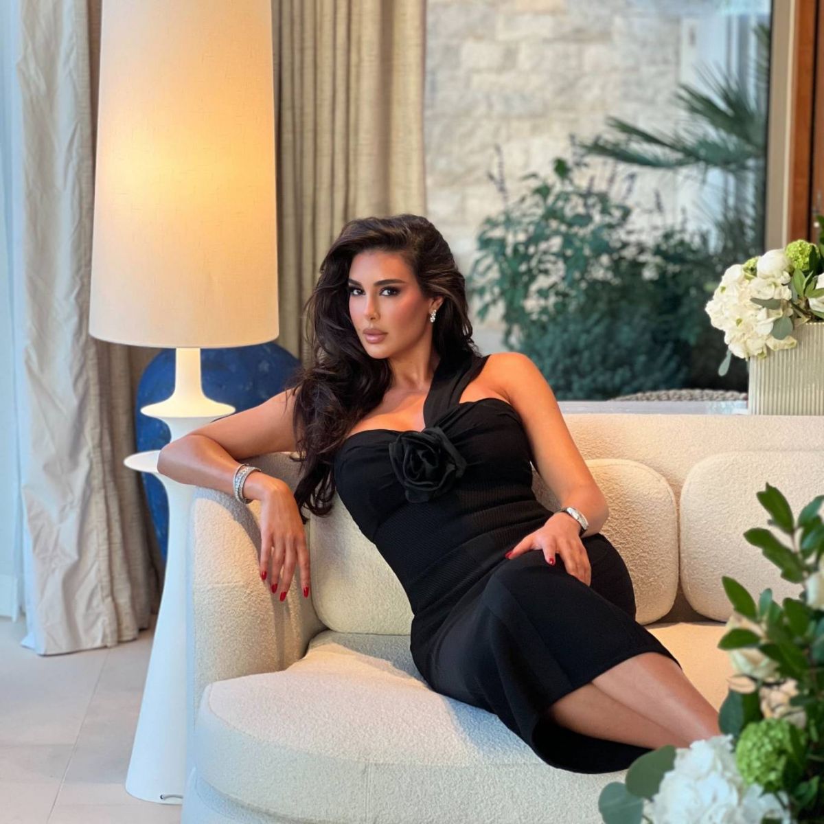 بالفيديو - فنان شهير يكشف حقيقة الخلاف بين ريهام حجاج وهذه النجمة