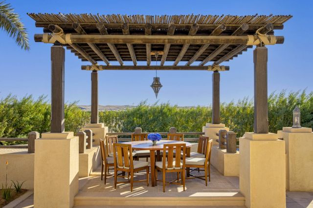 Al Wathba Royal Villa Gazebo