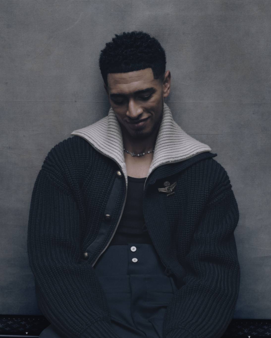 Louis Vuitton تعلن جود بيلينغهام صديقاً للدار: اندماج أنيق بين الرياضة والموضة