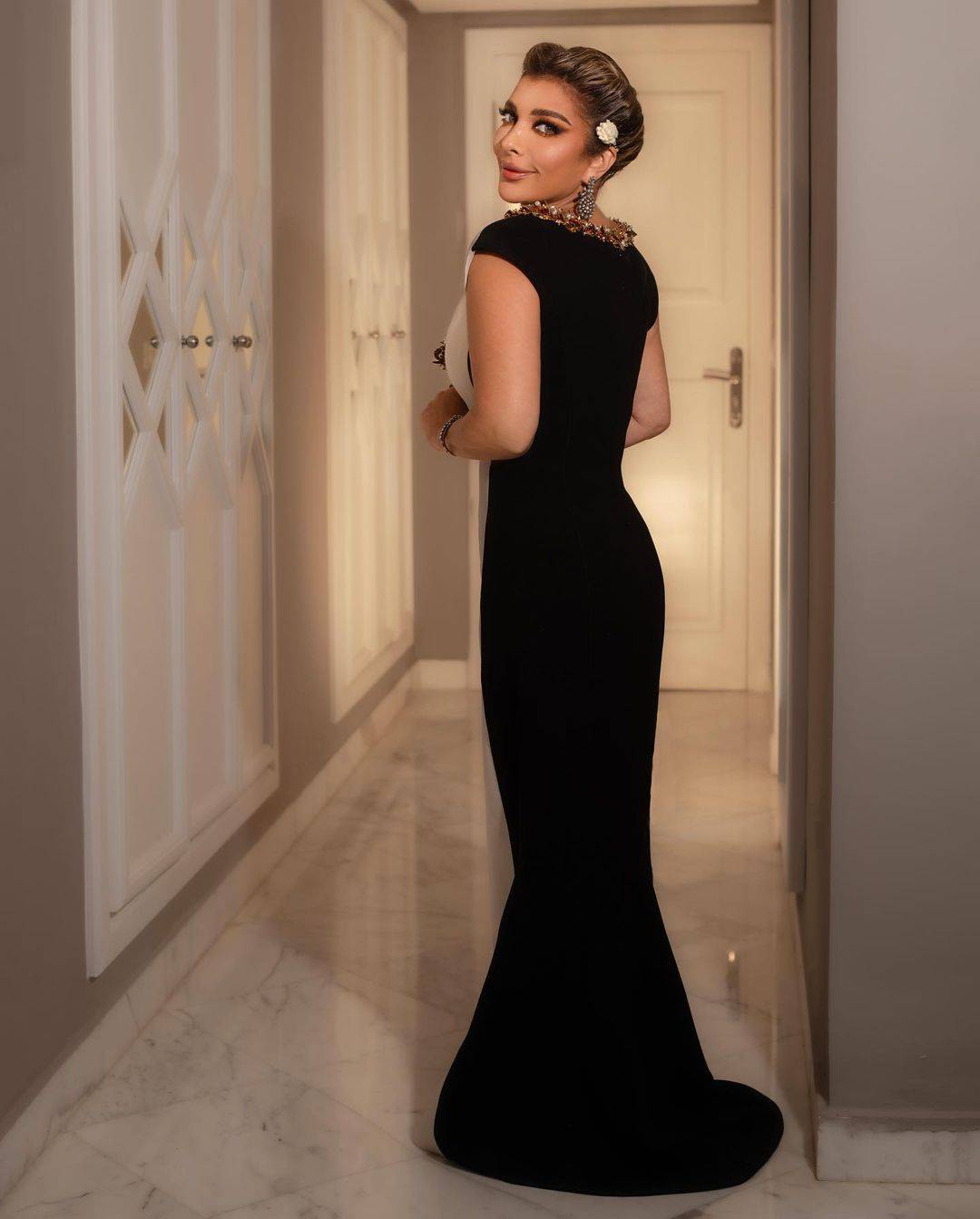 تعديلات أصالة البسيطة على الفستان تُفقده رونقه