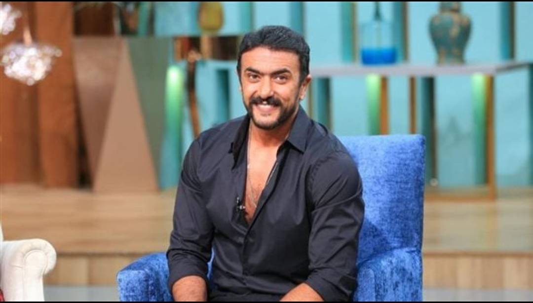 مؤلف مسلسل أحمد العوضي يكشف أسباب تغيير اسم العمل