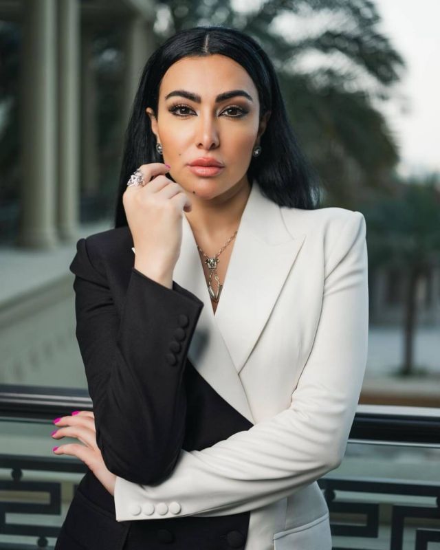 ميرهان حسين تخوض مغامرة جديدة