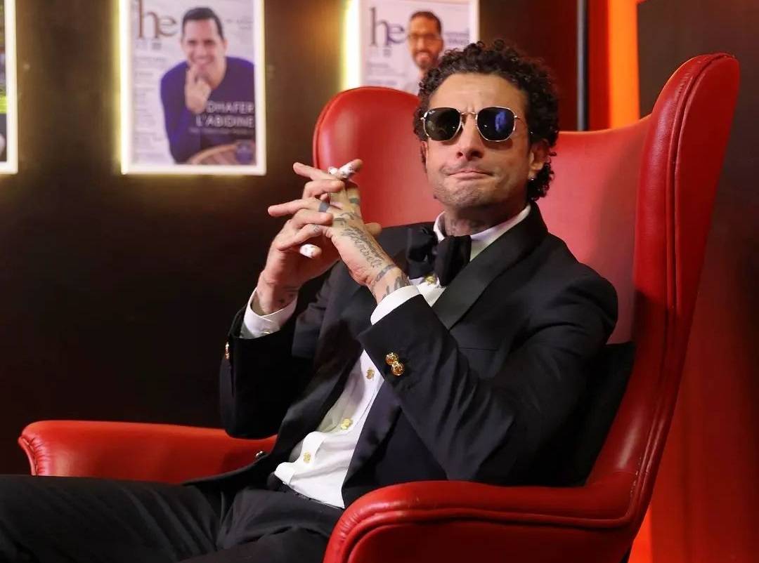 بالفيديو - أحمد الفيشاوي مع نجله مجدداً والجمهور يعلّق